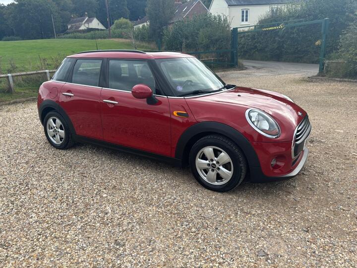 MINI Hatch ONE 5 Door 1.2 EURO 6  LEFT HAND DRIVE