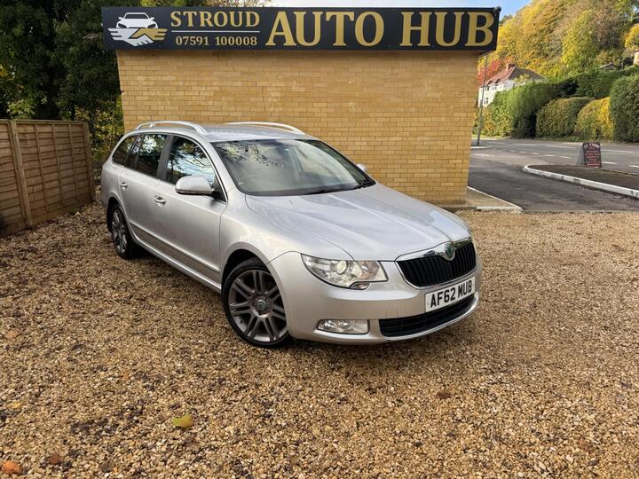 Skoda Superb 2.0 TDI Elegance DSG 4WD Euro 5 5dr