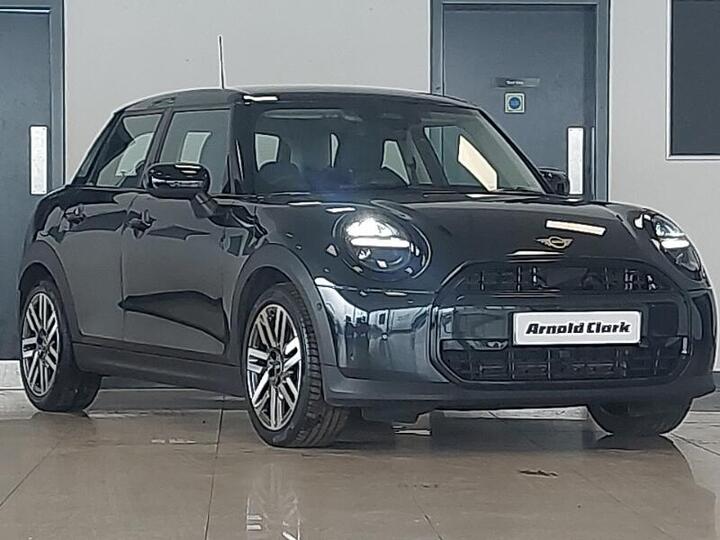 MINI Hatch 1.5C Classic Steptronic Euro 6 (s/s) 5dr