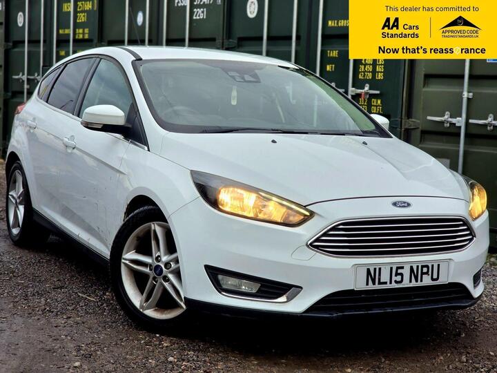 Ford Focus 1.0T EcoBoost Titanium Euro 6 (s/s) 5dr