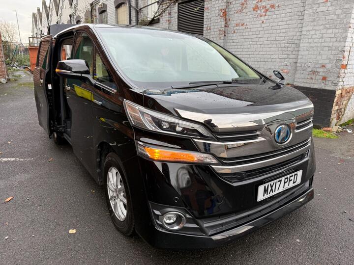 Toyota Alphard Lexuary Package 7 Seats Hybrid 2.5 Auto