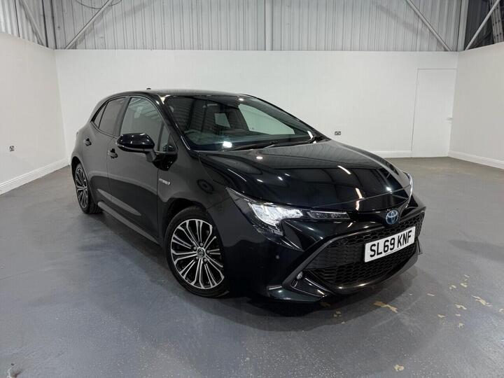 Toyota COROLLA 1.8 VVT-h Design CVT Euro 6 (s/s) 5dr
