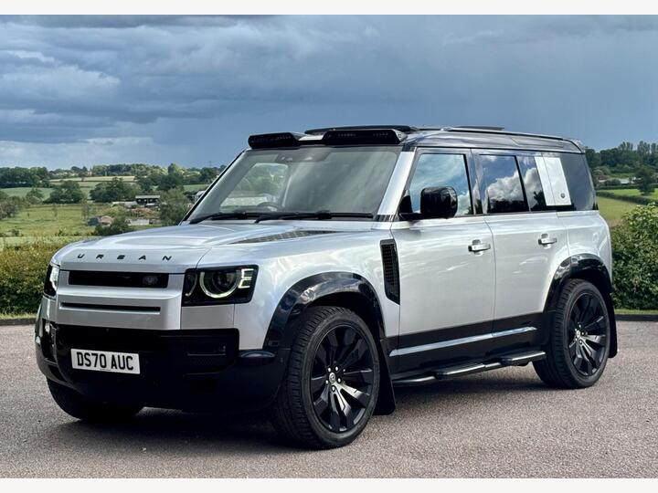 Land Rover Defender 110 2.0 SD4 First Edition Auto 4WD Euro 6 (s/s) 5dr