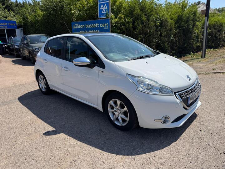 Peugeot 208 1.2 VTi PureTech Style Euro 6 5dr