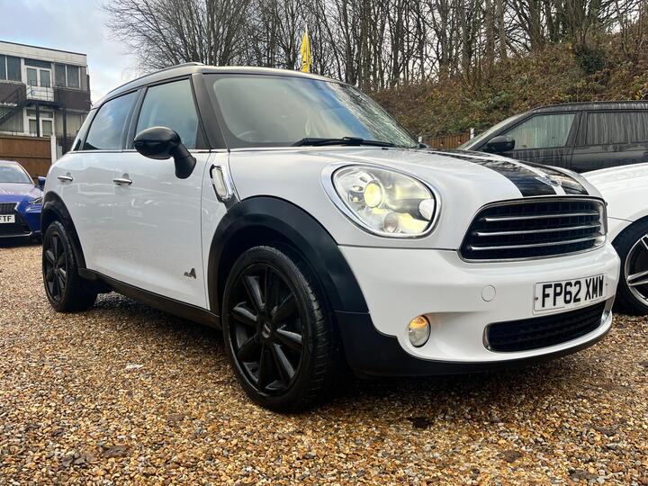 MINI Countryman 2.0 Cooper D Auto ALL4 Euro 5 5dr