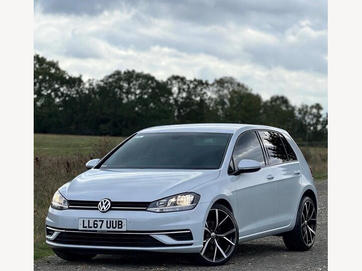Volkswagen Golf 1.6 TDI SE Nav DSG Euro 6 (s/s) 5dr