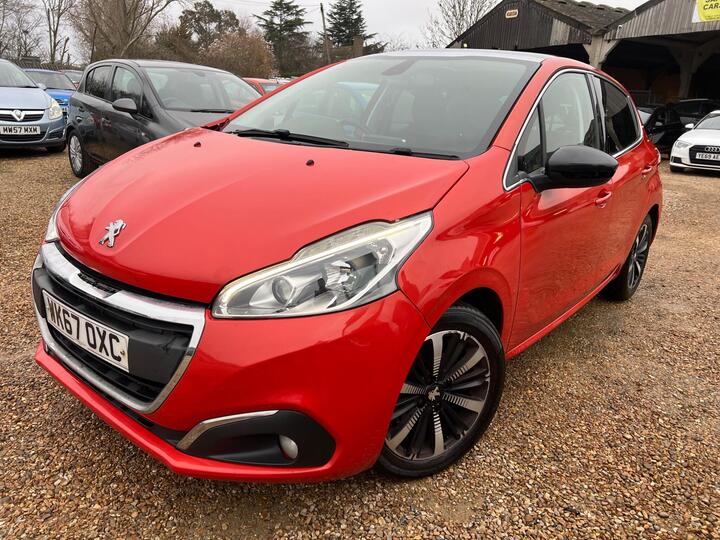 Peugeot 208 1.2 PureTech Allure Premium Euro 6 5dr