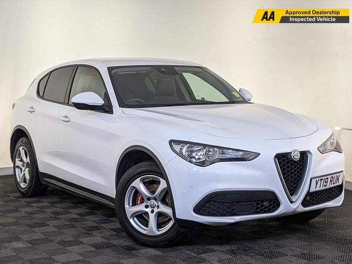 Alfa Romeo Stelvio 2.0T Super Auto Q4 AWD Euro 6 (s/s) 5dr