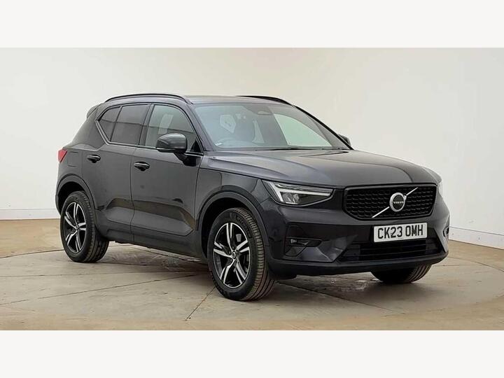Volvo XC40 2.0 B4 MHEV Plus DCT Auto AWD Euro 6 (s/s) 5dr