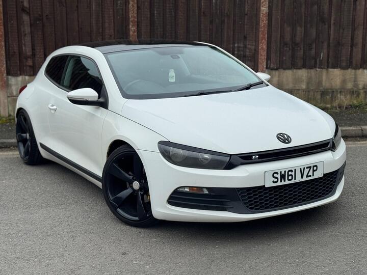 Volkswagen Scirocco 2.0 TDI BlueMotion Tech Euro 5 (s/s) 3dr