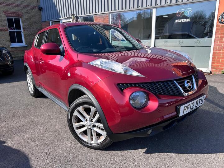 Nissan Juke 1.6 Acenta Premium Euro 5 (s/s) 5dr Nissan Juke 1.6 Acenta Premium Euro 5 (s/s) 5dr