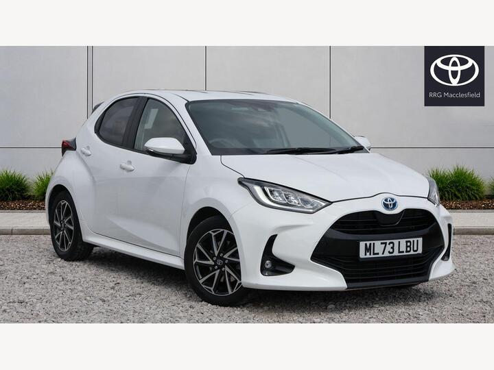 Toyota Yaris 1.5 VVT-h Design E-CVT Euro 6 (s/s) 5dr