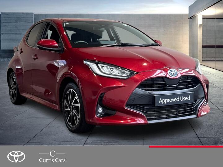 Toyota Yaris 1.5 VVT-h Design E-CVT Euro 6 (s/s) 5dr