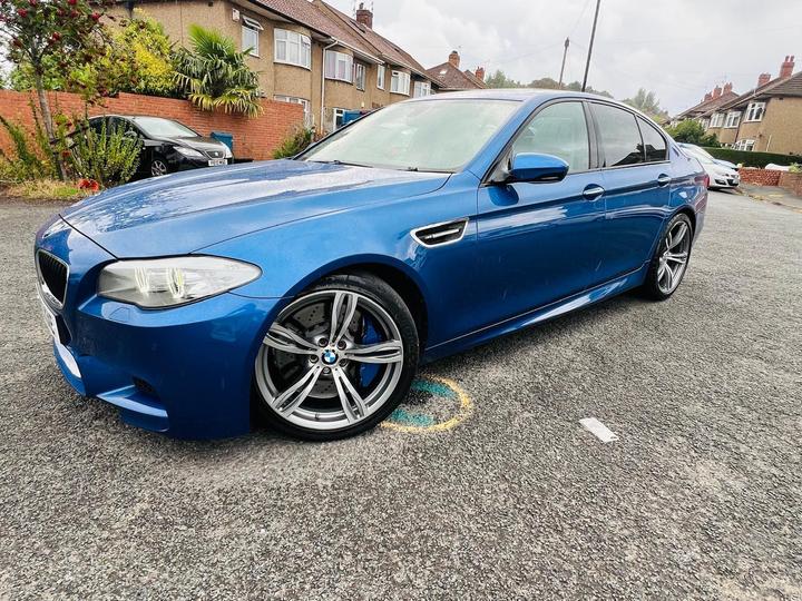 BMW M5 4.4 V8 DCT Euro 5 (s/s) 4dr