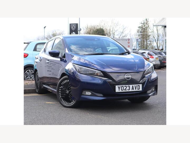 Nissan Leaf 39kWh Tekna Auto 5dr