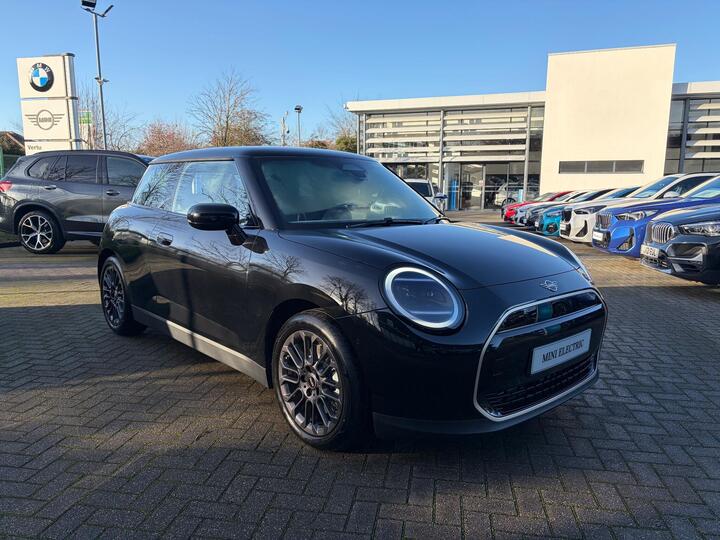 MINI Electric Cooper E 40.7kWh Exclusive Auto 3dr