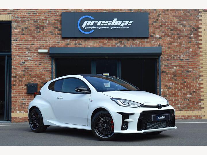 Toyota Yaris 1.6T GR Circuit AWD Euro 6 3dr