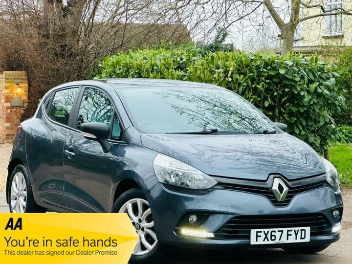 Renault CLIO 1.5 DCi ECO Play Euro 6 (s/s) 5dr Renault CLIO 1.5 DCi ECO Play Euro 6 (s/s) 5dr
