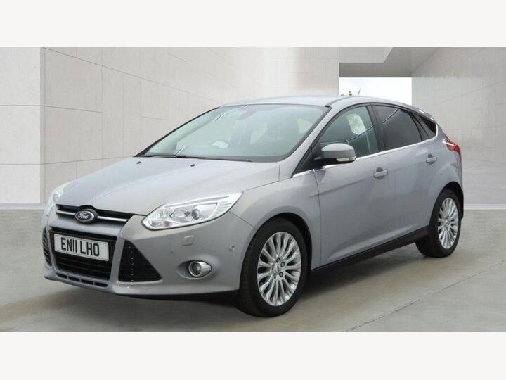 Ford Focus 1.6T EcoBoost Titanium X Euro 5 (s/s) 5dr