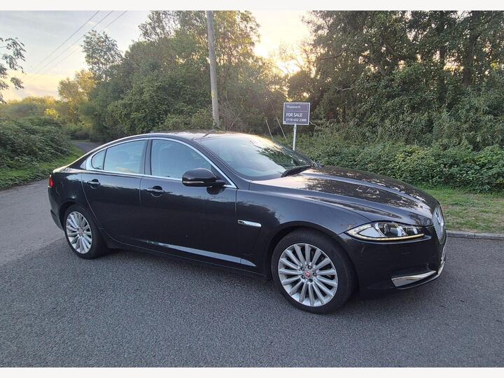 Jaguar XF 2.2d Luxury Auto Euro 5 (s/s) 4dr