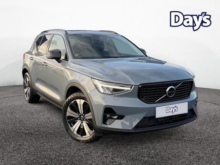 Volvo XC40 1.5h T5 Recharge 10.7kWh Ultimate Dark Auto Euro 6 (s/s) 5dr