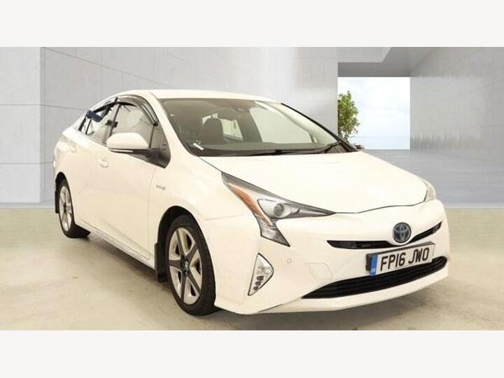 Toyota Prius 1.8 VVT-h Excel CVT Euro 6 (s/s) 5dr (15in Alloy)