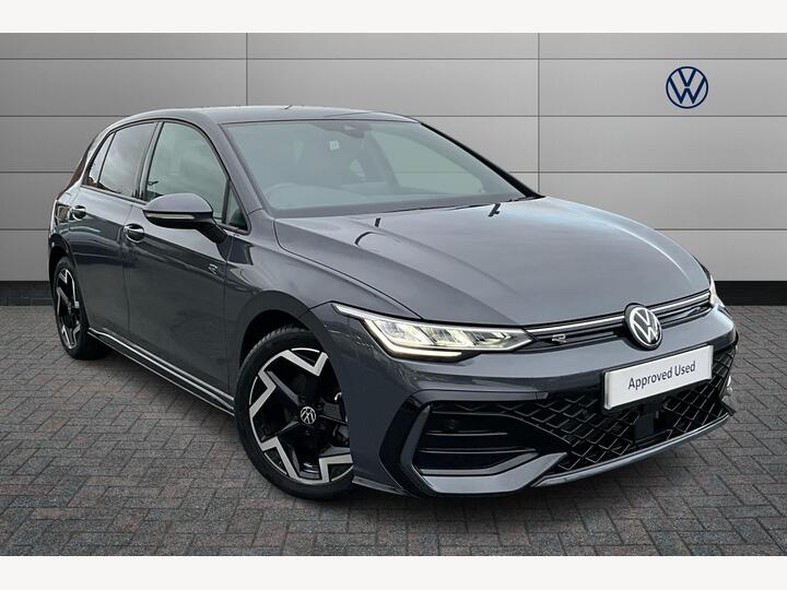 Volkswagen Golf 1.5 TSI R-Line Euro 6 (s/s) 5dr Volkswagen Golf 1.5 TSI R-Line Euro 6 (s/s) 5dr