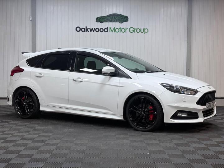 Ford Focus 2.0 TDCi ST-3 Euro 6 (s/s) 5dr