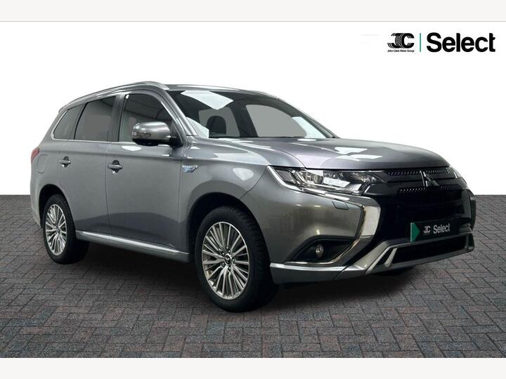 Mitsubishi Outlander 2.4h TwinMotor 13.8kWh Dynamic CVT 4WD Euro 6 (s/s) 5dr Mitsubishi Outlander 2.4h TwinMotor 13.8kWh Dynamic CVT 4WD Euro 6 (s/s) 5dr