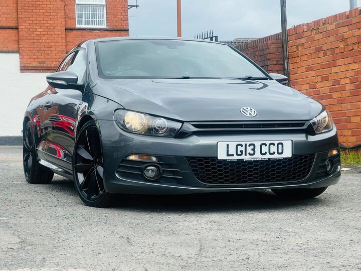 Volkswagen Scirocco 2.0 TDI BlueMotion Tech R-Line DSG Euro 5 (s/s) 3dr (Leather, Nav)