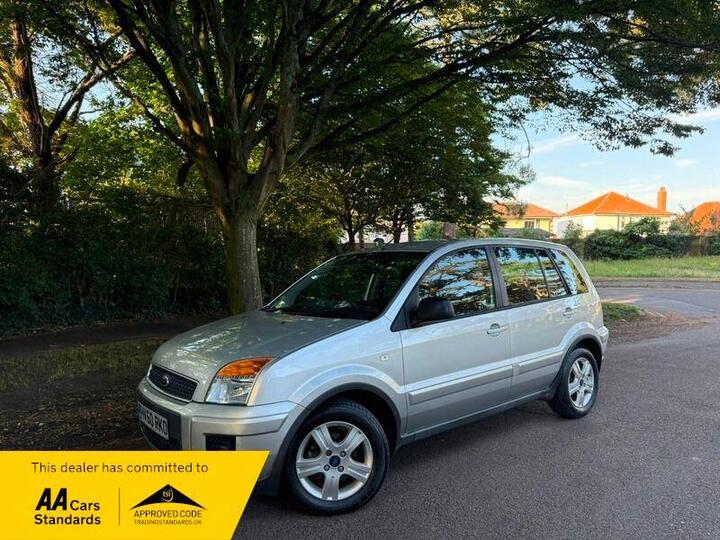 Ford Fusion 1.6 Zetec 5dr