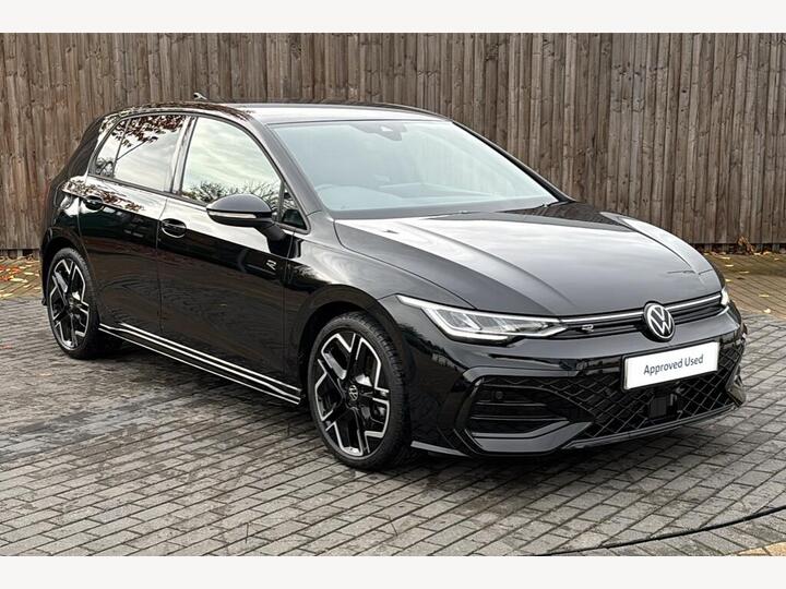 Volkswagen GOLF 1.5 ETSI MHEV R-Line DSG Euro 6 (s/s) 5dr Volkswagen GOLF 1.5 ETSI MHEV R-Line DSG Euro 6 (s/s) 5dr