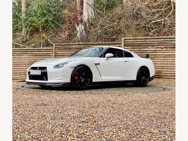Nissan GT-R 3.8 V6 Black Edition Auto 4WD Euro 4 2dr