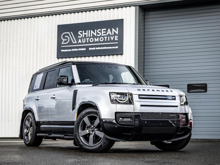 Land Rover DEFENDER 3.0 D250 MHEV X-Dynamic SE Auto 4WD Euro 6 (s/s) 5dr