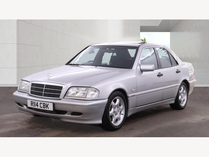 Mercedes-Benz C Class 2.0 C200 Sport 4dr