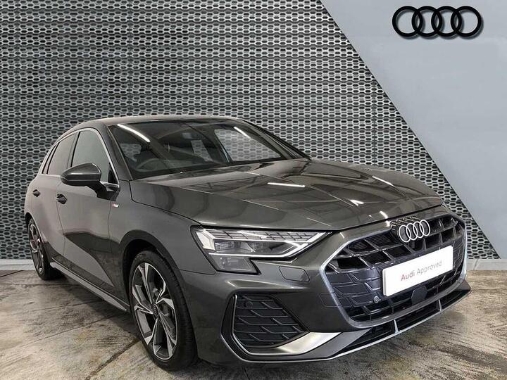 Audi A3 Sportback 1.5 TFSI 30 S Line Sportback S Tronic Euro 6 (s/s) 5dr