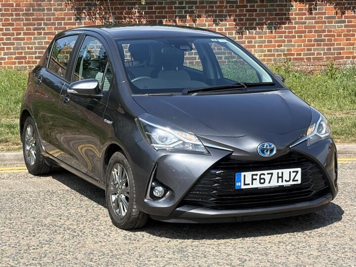 Toyota Yaris 1.5 VVT-h Icon E-CVT Euro 6 (s/s) 5dr