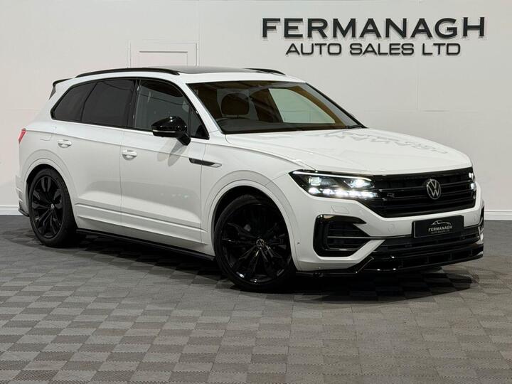Volkswagen TOUAREG 3.0 TDI V6 Black Edition Tiptronic 4Motion Euro 6 (s/s) 5dr