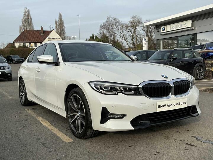 BMW 3 SERIES 2.0 318i Sport Auto Euro 6 (s/s) 4dr