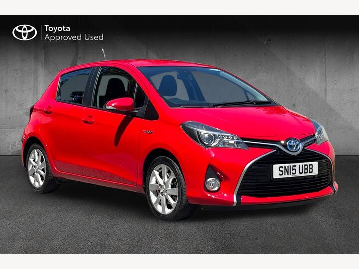 Toyota Yaris 1.5 VVT-h Excel E-CVT Euro 6 5dr (15in Alloy)
