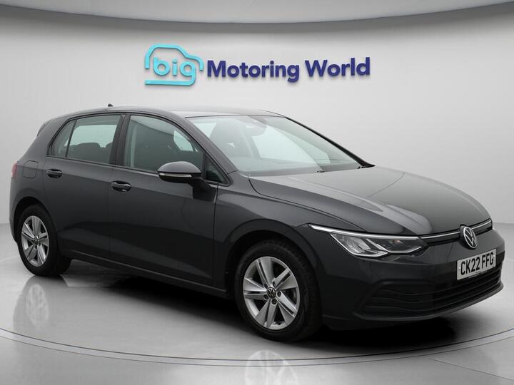 Volkswagen Golf 1.5 TSI Life Euro 6 (s/s) 5dr Volkswagen Golf 1.5 TSI Life Euro 6 (s/s) 5dr