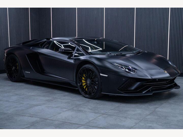 Lamborghini AVENTADOR S 6.5 V12 LP 740-4 S Roadster ISR 4WD Euro 6 2dr