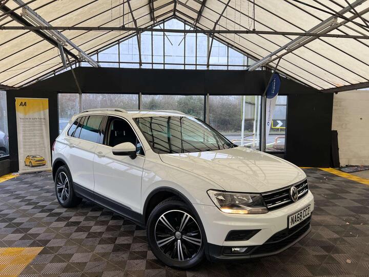 Volkswagen TIGUAN 2.0 TDI SE Navigation DSG Euro 6 (s/s) 5dr