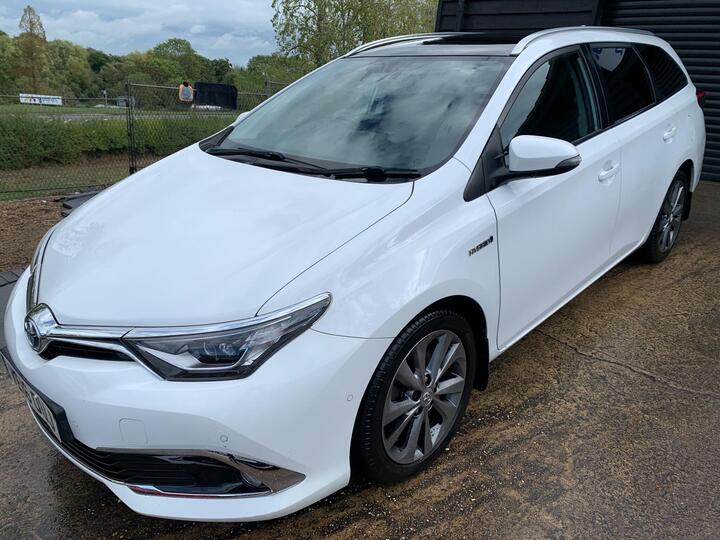 Toyota Auris 1.8 VVT-h Excel Touring Sports CVT Euro 6 (s/s) 5dr (Safety Sense)