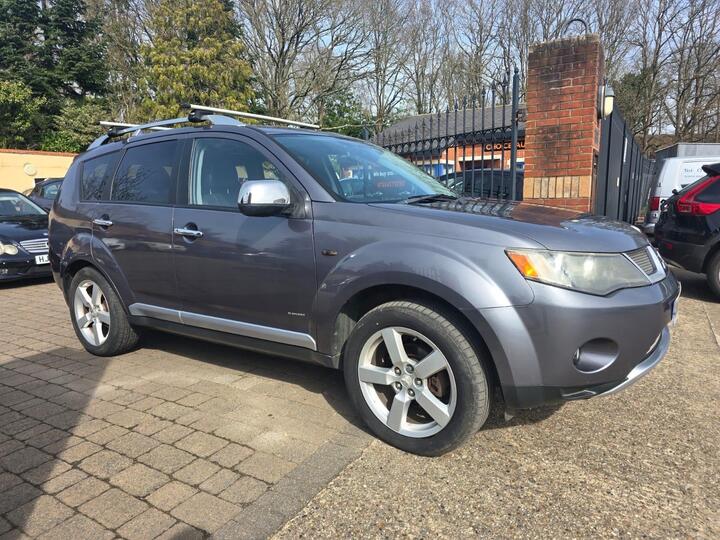 Mitsubishi Outlander 2.2 DI-DC Diamond 4WD Euro 4 5dr