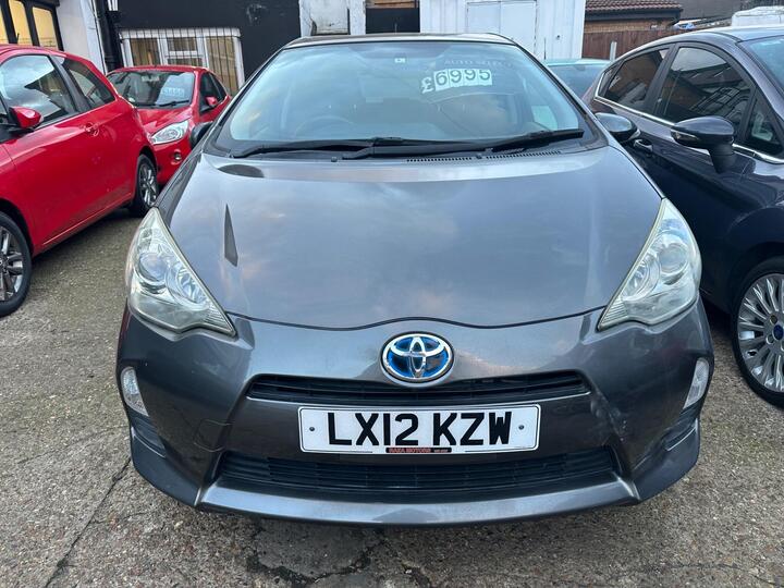 Toyota Aqua 1.5 Hybrid Petrol Automatic