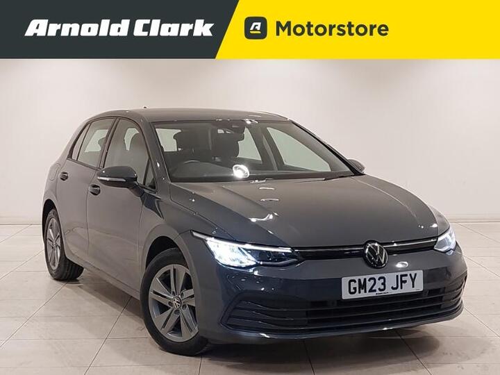 Volkswagen Golf 1.5 ETSI MHEV Life DSG Euro 6 (s/s) 5dr