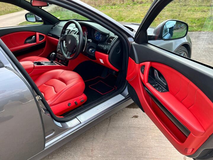 Maserati Quattroporte 4.7 V8 Sport GT S Auto Euro 4 4dr Maserati Quattroporte 4.7 V8 Sport GT S Auto Euro 4 4dr