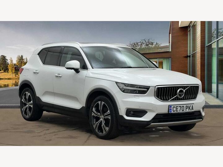 Volvo XC40 2.0 B4 MHEV Inscription Auto AWD Euro 6 (s/s) 5dr