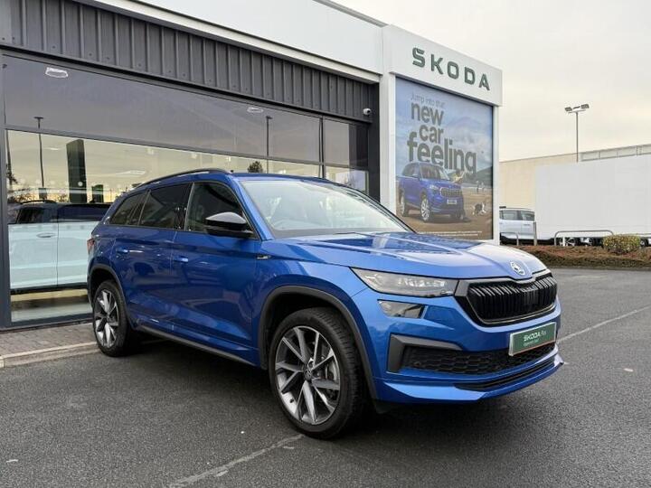 Skoda KODIAQ 2.0 TSI SportLine DSG 4WD Euro 6 (s/s) 5dr (7 Seat) Skoda KODIAQ 2.0 TSI SportLine DSG 4WD Euro 6 (s/s) 5dr (7 Seat)